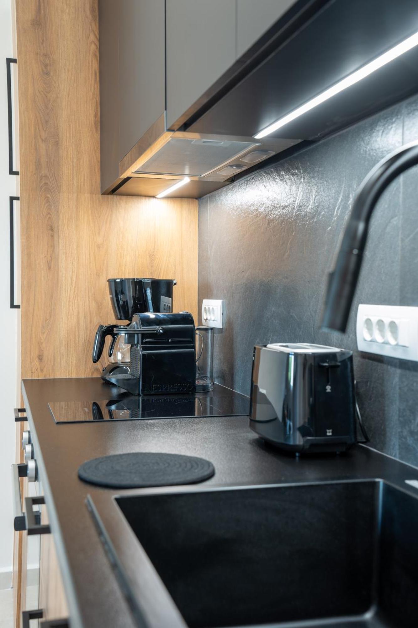 Kooba Luxury Apartments Gazi Екстериор снимка